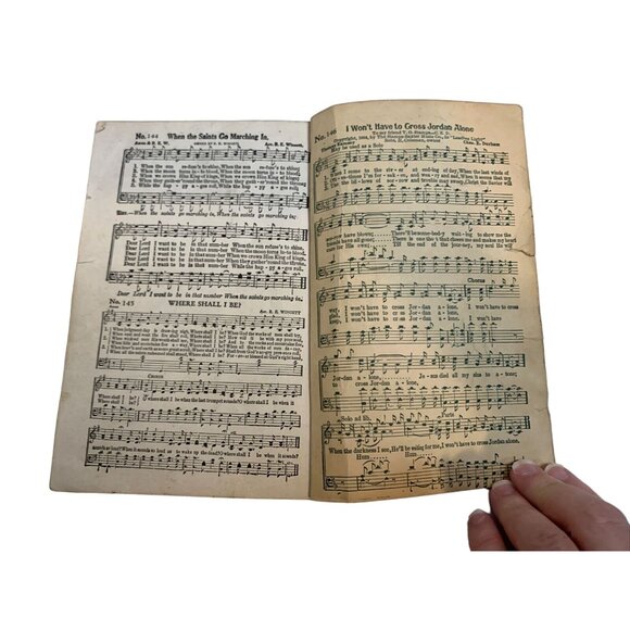 Vintage 1945  WWII Favorite Radio Gems Song Book R.E. Winsett Made In USA - Picture 8 of 9